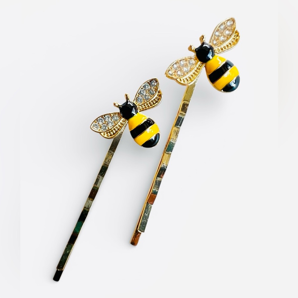 Rhinestone Bumble Bee Bobby Pin Set New